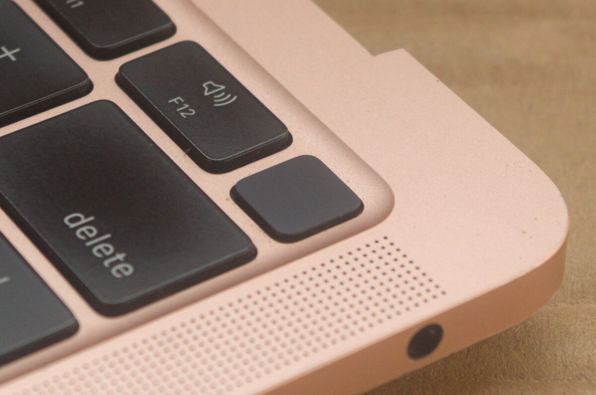 Macbook Air M1 power button