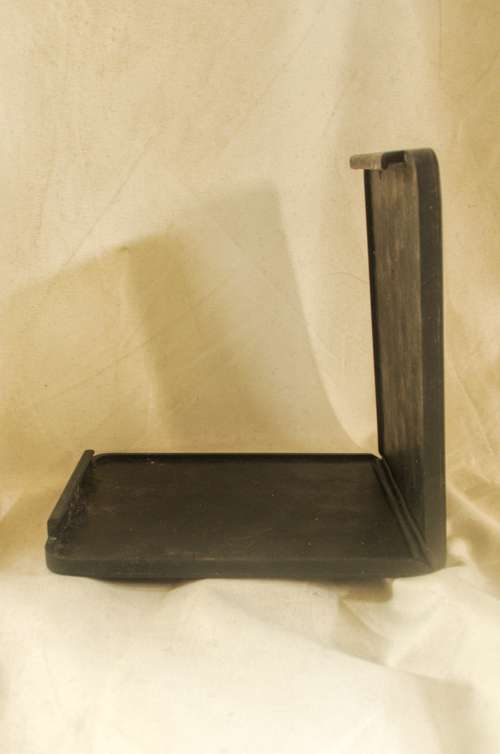 Foldable tablet stand
